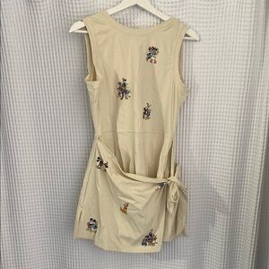 Cream Sleeveless Dress with Embroidered Accents